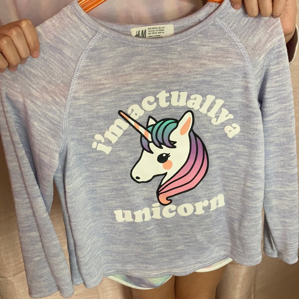 Unicorn Long sleeve shirt size 5/6